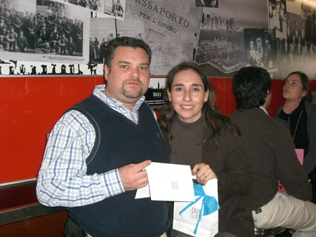 entrega-de-premio-ganadora-promocion-spa-the-city-paola-pino